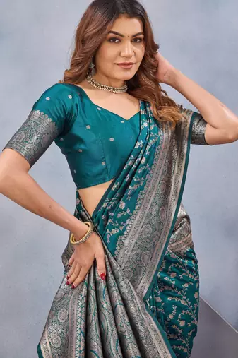 Turuoise silk blend banarasi saree with unstitched blouse piece