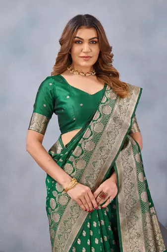 Green silk blend banarasi saree with unstitched blouse piece