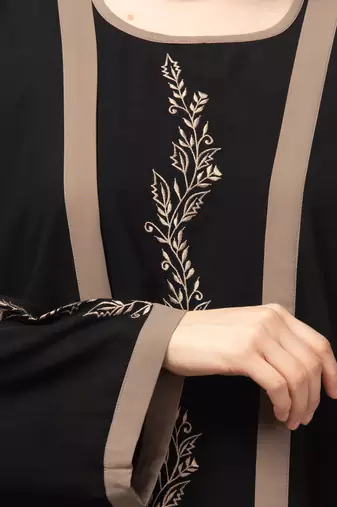 women latest Dubai Stylish embroidered long lenth shrug abaya burkha
