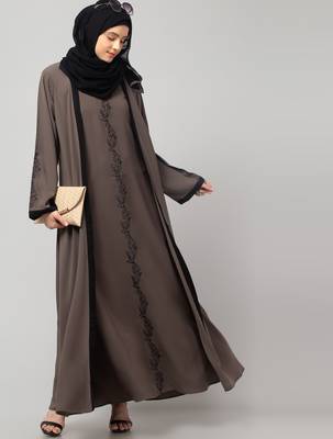 women latest Dubai Stylish embroidered long length shrug Abaya 1