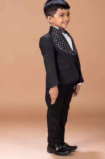 Black embroidered cotton blend tuxedo set