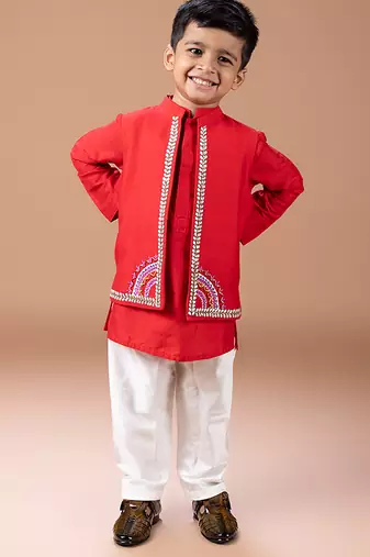 Red embroidered cotton blend kurta jacket set