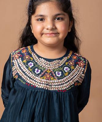 Dark blue embroidered cotton silk kurti set 4
