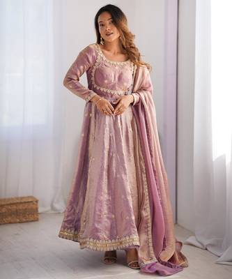  fandy silk embroidered suit set with dupatta 2