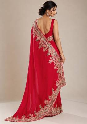 Red silk blend embroidered saree with sequins work 4