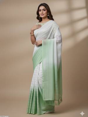 Green silk blend printed saree with dots print 4