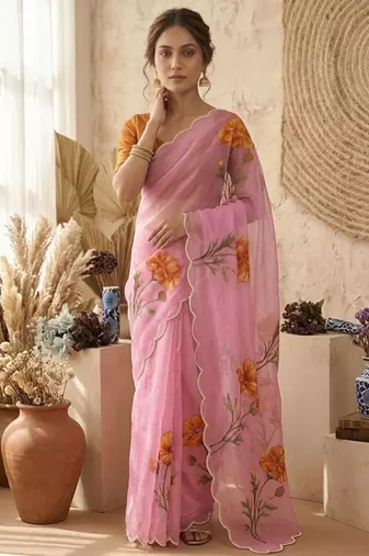 Pink silk blend printed saree with floral print
