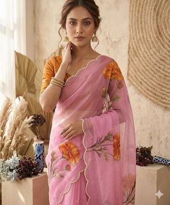 Pink silk blend printed saree with floral print 2