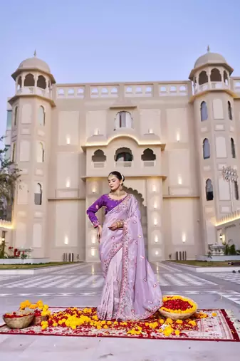 Lavender silk blend embroidered saree with thread work