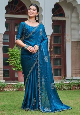 Teal silk blend embroidered saree with thread work 3