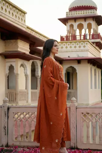  rust orange chanderi silk blend embroidered kurta pant set with organza dupatta