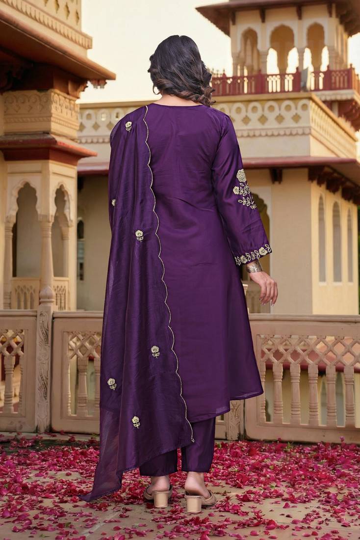 Women royal purple chanderi silk embroidered kurta pant set with organza dupatta