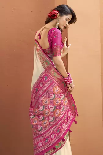 CREAM patola silk blend saree 