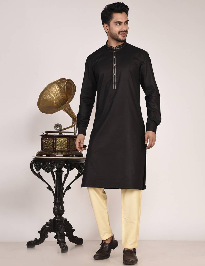 Men's solid mandarin collar cotton kurta