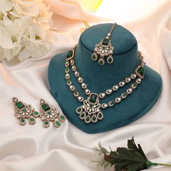 Green color kundan necklace set 1