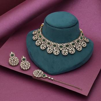 Green color kundan necklace set 2