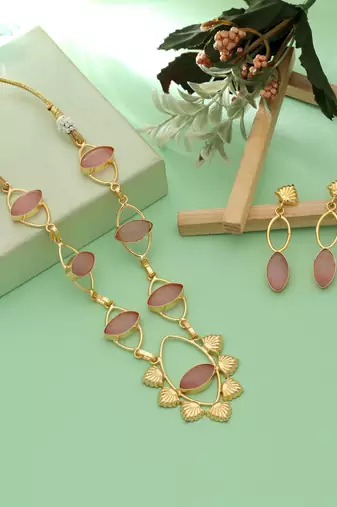 Pink color amrapali necklace set