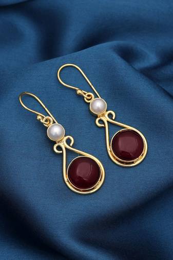 Maroon color amrapali earrings