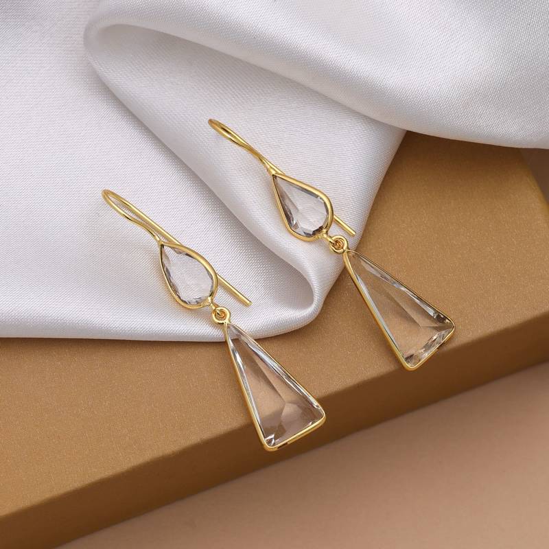 White color amrapali earrings