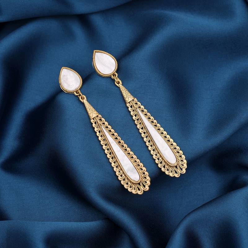 White color matte gold earrings
