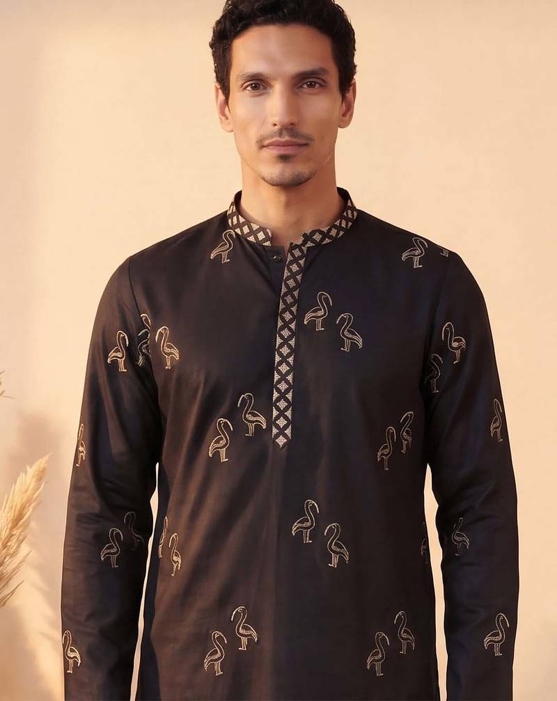 Mens black silk blend solid embroidered kurta