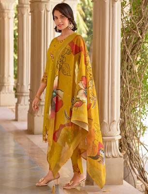 Floral embroidered silk blend round neck kurta trouser & dupatta set 3