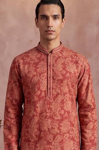 Mens blue silk blend solid embroidered kurta