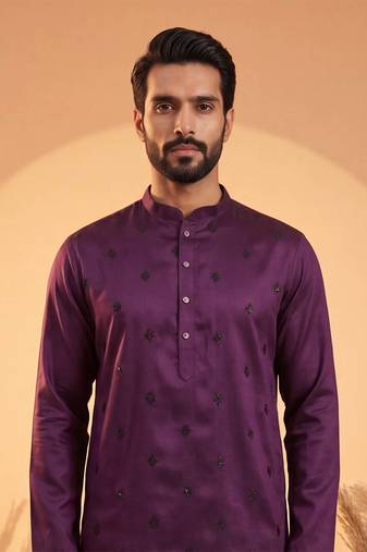 Mens purple silk blend solid embroidered kurta