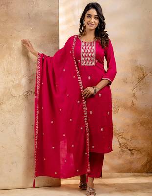 Floral embroidered silk blend blend round neck kurta trouser & dupatta set 1