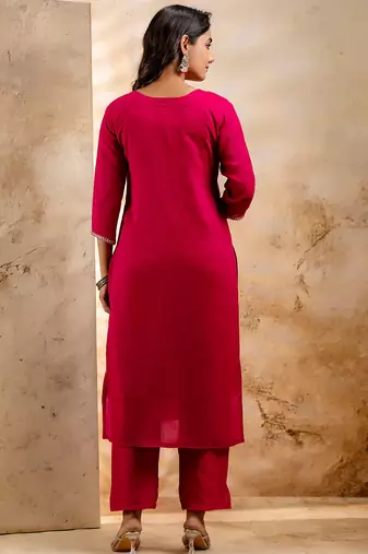 Floral embroidered silk blend blend round neck kurta trouser & dupatta set