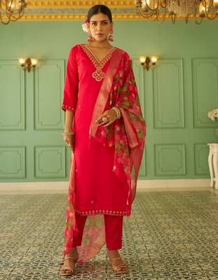 Floral embroidered silk blend blend v neck kurta trouser & dupatta set 1