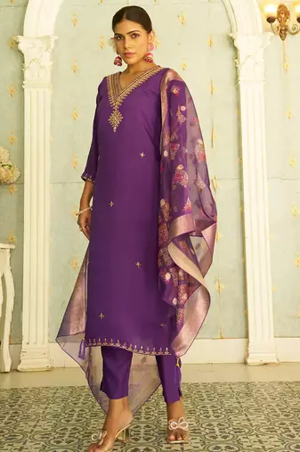 Floral embroidered silk blend v neck kurta trouser & dupatta set