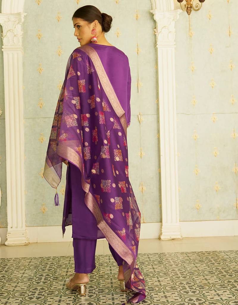 Floral embroidered silk blend v neck kurta trouser & dupatta set