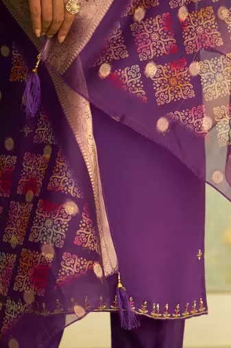 Floral embroidered silk blend blend v neck kurta trouser & dupatta set