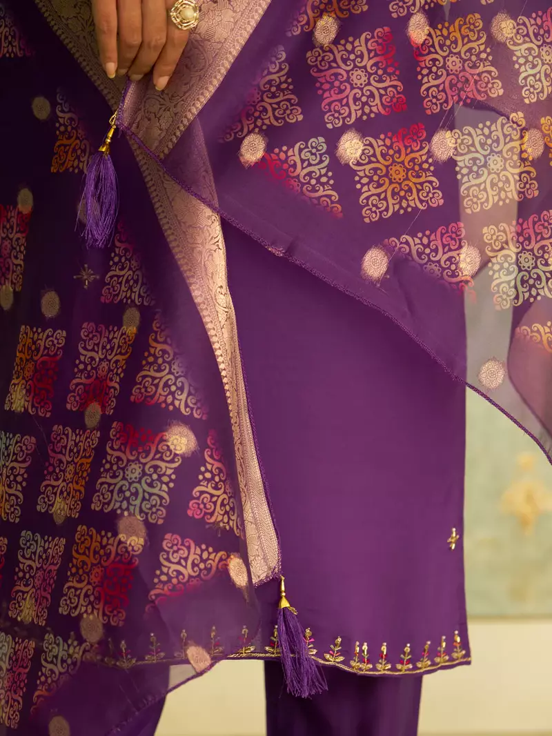 Floral embroidered silk blend v neck kurta trouser & dupatta set