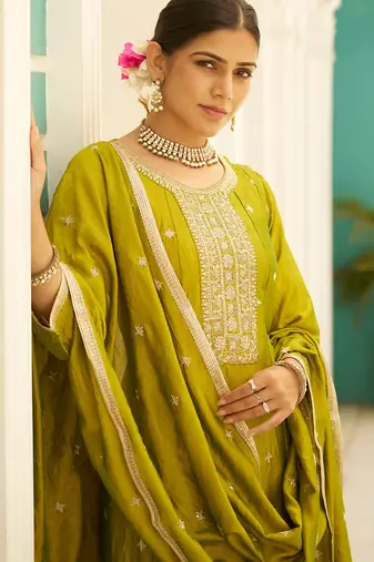 Floral embroidered silk blend blend round neck kurta trouser & dupatta set