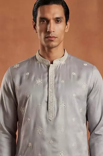 Mens blue silk blend solid embroidered kurta