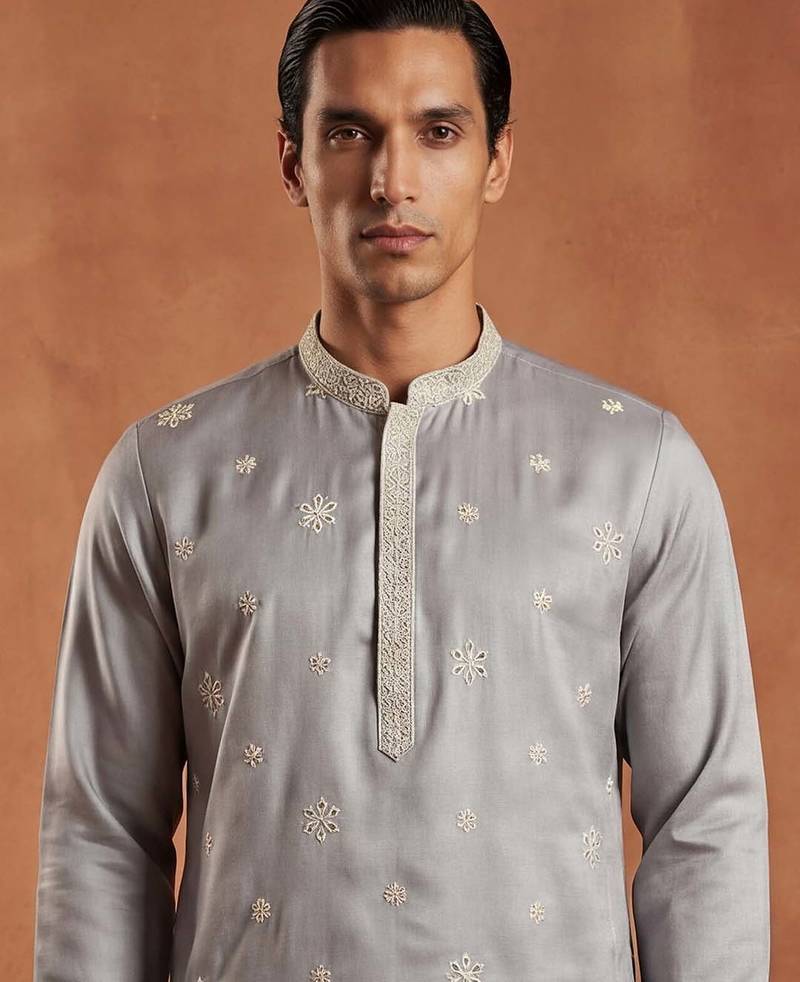 Mens blue silk blend solid embroidered kurta