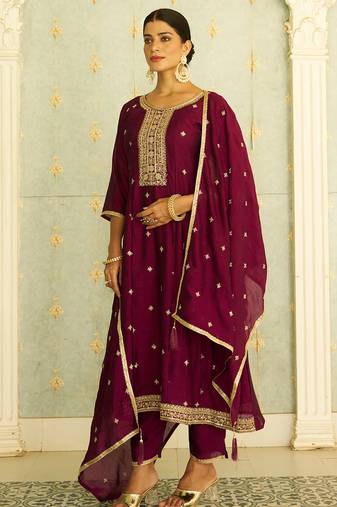 Floral embroidered silk blend round neck kurta trouser & dupatta set
