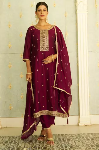 Floral embroidered silk blend blend round neck kurta trouser & dupatta set