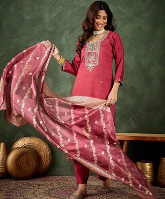 Floral embroidered viscose rayon round neck kurta trouser & dupatta set 3