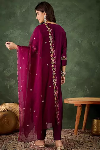 Floral embroidered silk blend blend round neck kurta trouser & dupatta set