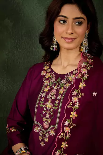 Floral embroidered silk blend blend round neck kurta trouser & dupatta set