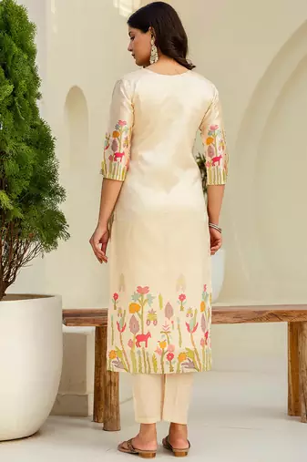 Floral embroidered silk blend v neck kurta trouser & dupatta set