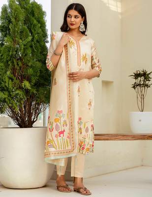 Floral embroidered silk blend v neck kurta trouser & dupatta set 4