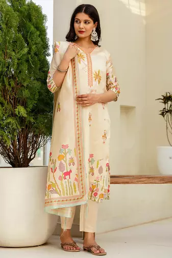 Floral embroidered silk blend v neck kurta trouser & dupatta set