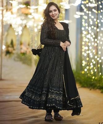 Black embroidered zari sequin gown with dupatta 1