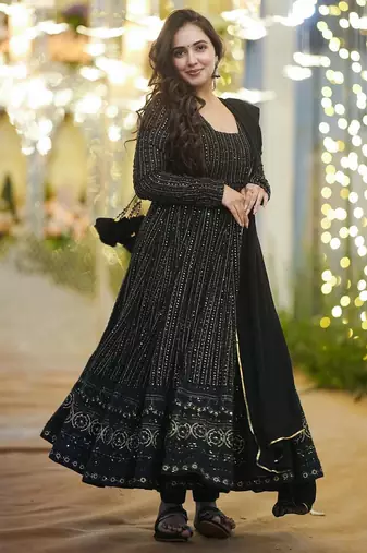 Embroidery zari sequance-work faux gown with dupatta