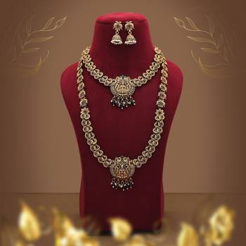 Antique maroon & green color lord laxmi long temple necklace set design 1