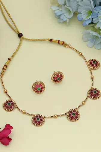 Royal rani & green color gold plated necklace set with traditional finish